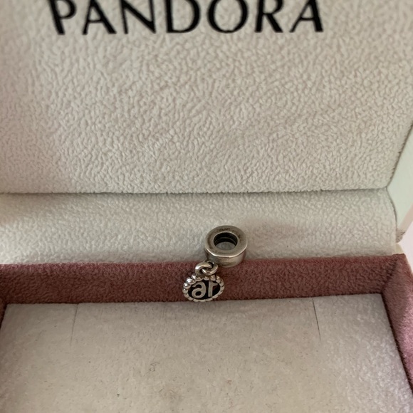Pandora sweet sixteen charm - Picture 2 of 2